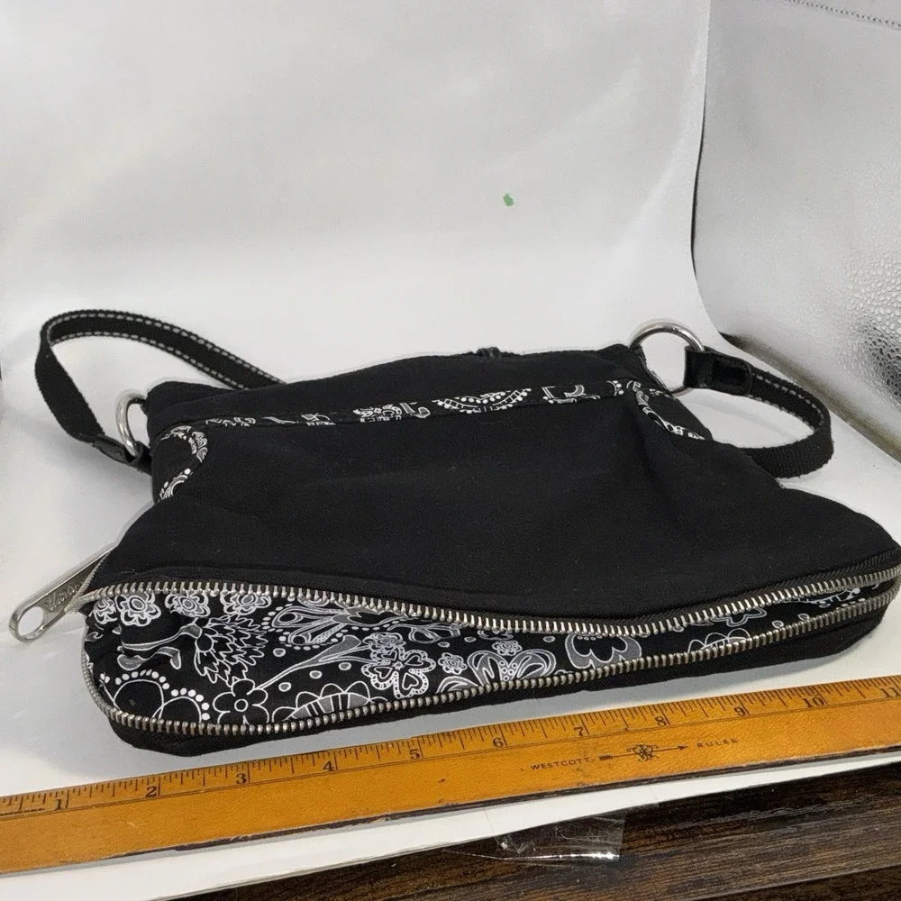 Thirty One Black With White Paisley Trim Int Ext Pockets Expandable 11x10 Purse